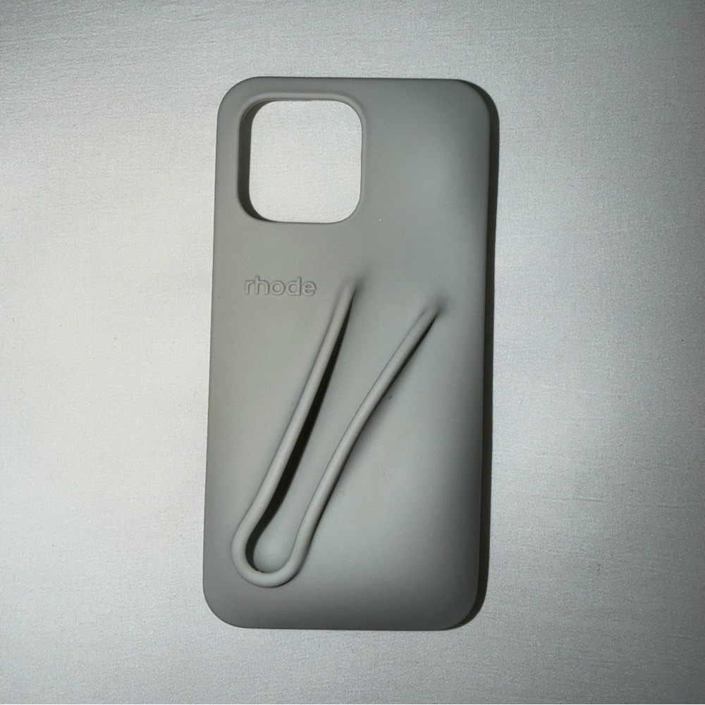 Rhode Gray Lip  Phone Case IPhone 16 pro max